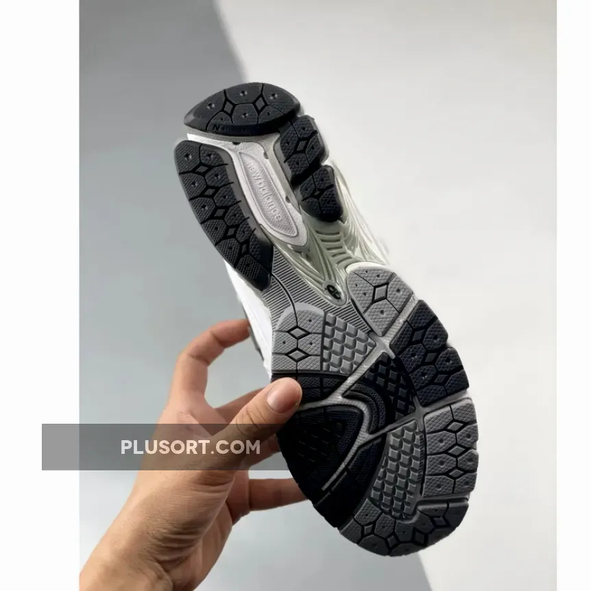 New Balance 1906R White/Rain Cloud M1906RE To Buy