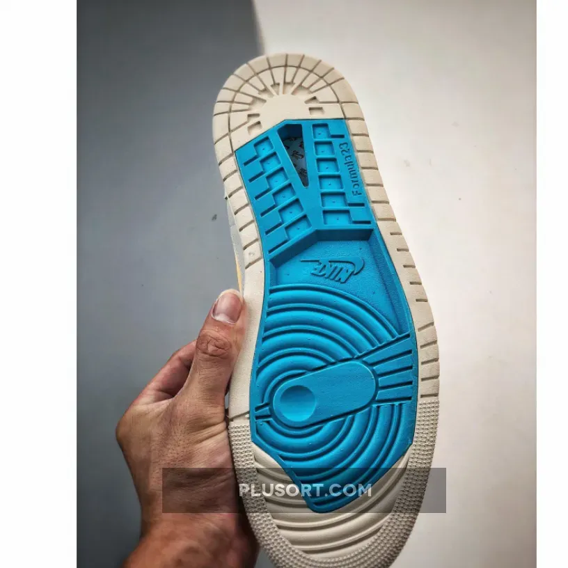 Air Jordan 1 High Zoom CMFT 2 Sail Gold / Nike Jordan 1 Zoom Cmft DV1307-180