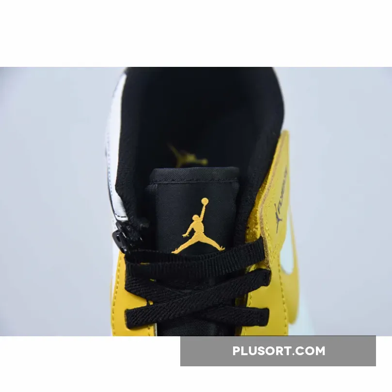 Air Jordan 1 Low Flyease University Gold Air Jordan 1 Low Flyease University Gold