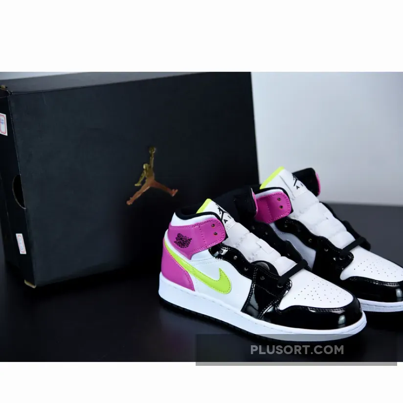 Air Jordan 1 Mid SE ‘Cyber Active Fuchsia’