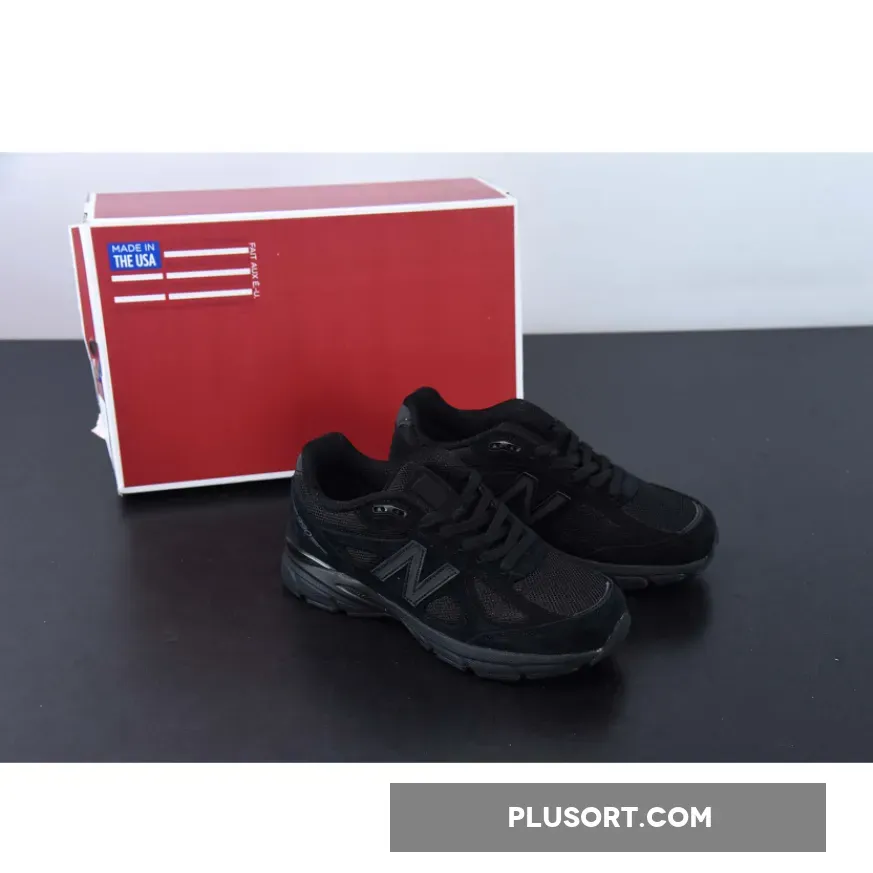 New Balance "Triple Black"