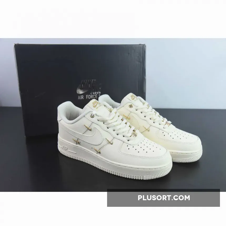 Nike Air Force 1 Low Sail Metallic Gold