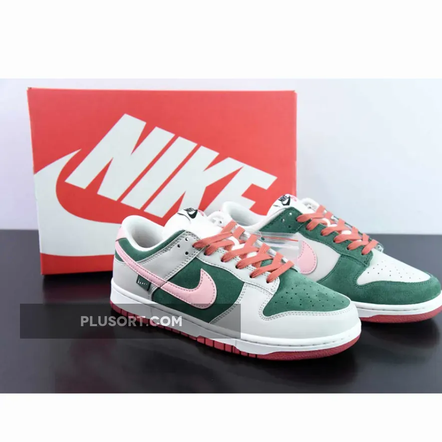 Nike Dunk Low All Petals United For Green