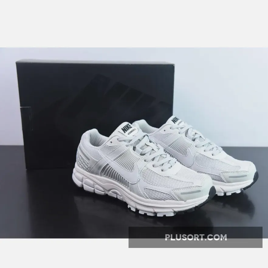 Nike Zoom Vomero 5 Vast Grey